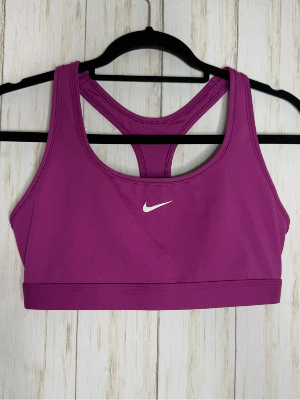 Nike Women's Fuschia Racerback Sports Bra Medium